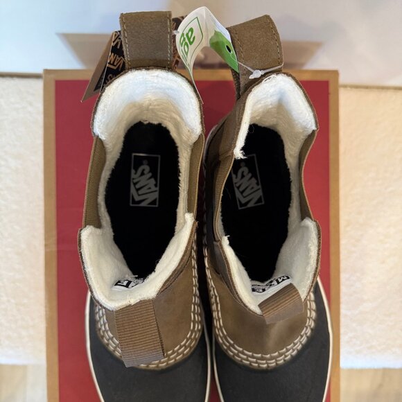 Vans Standard Mid Chelsea Snow MTE Boots - Picture 3 of 7